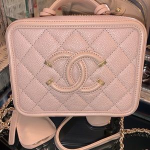 Chanel CC Filigree Pink Small Vanity Case